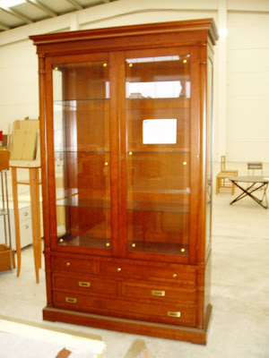 Outlet del Mueble: VITRINA CLASICA