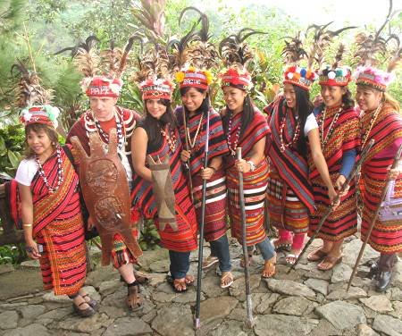 tourists in Igorot costume