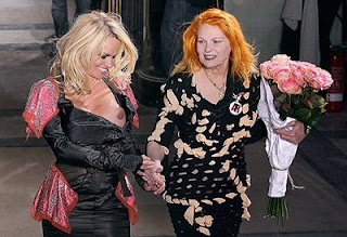 Find Friends Pamela Anderson Wardrobe Malfunction Pics Pamela
