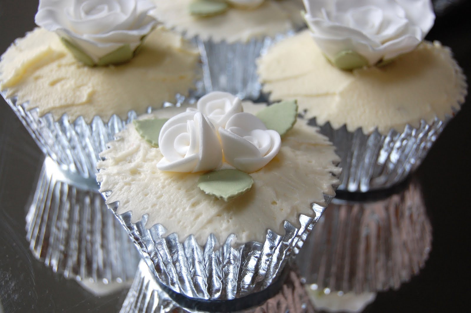 iced Garden Party Cupcakes