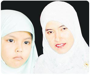 Gambar ni perempuan tu adalah mangsa kekejaman peragut yang mungkin