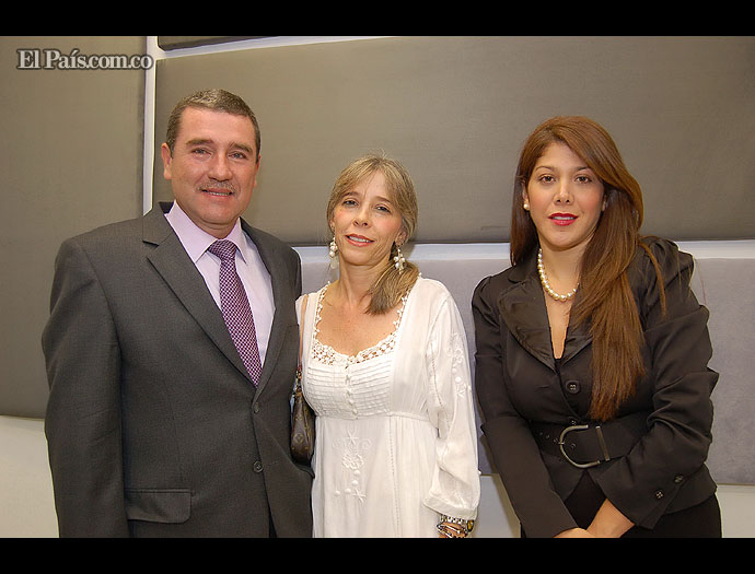 http://4.bp.blogspot.com/_CEF3tZ9qSNo/TOWInv56h_I/AAAAAAAAMlE/cn1YG16rEi8/s1600/15.jpg