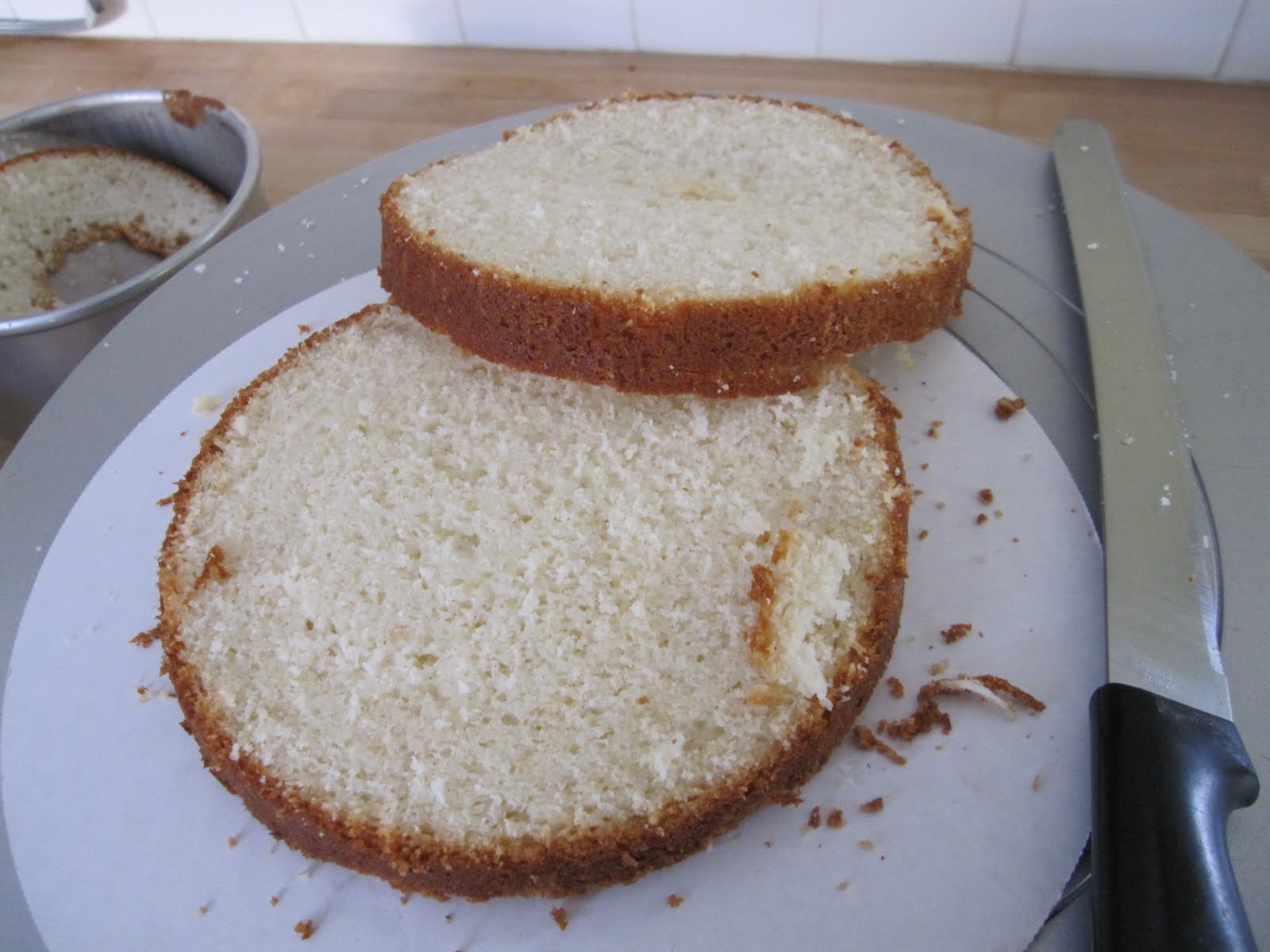 [Cake+split+into+layers.JPG]