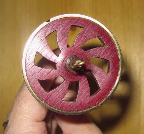 [golding_spindle.jpg]