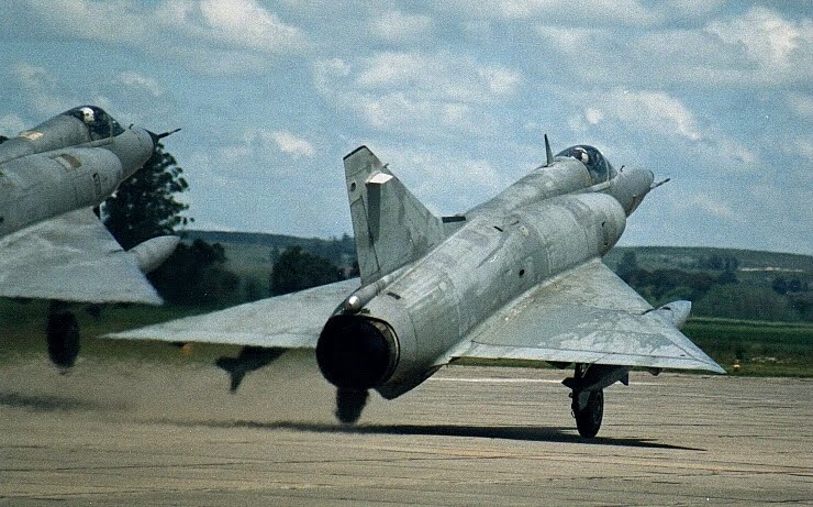 Aviones de combate argentinos Aviones de combate argentinos