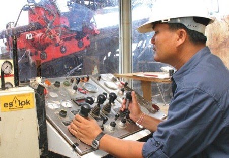 [thai+tech.jpg]