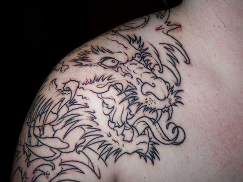 Obviously size is a great way to display the mood of your dragon tattoo