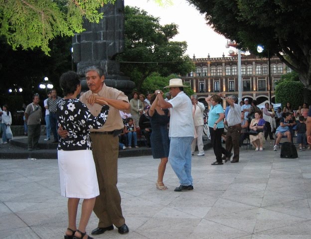 hours watching Danzon on