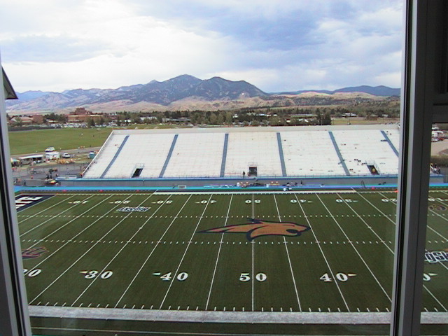 [evacuated+stadium3.JPG]