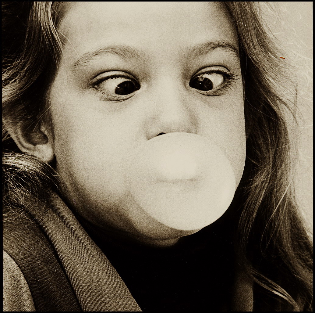 Light Tripping/Wallace Rollins: bubble gum
