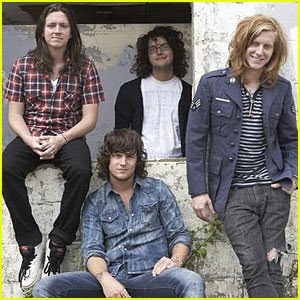 We The Kings Smile Kid - She Takes Me High NEW Music 2009