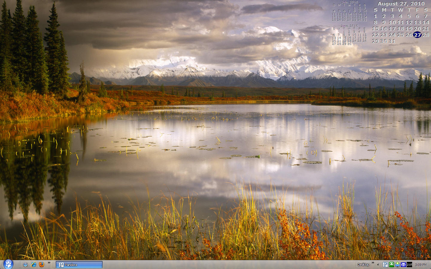 http://4.bp.blogspot.com/_CRCTM2gEy5I/THgqMi2zIeI/AAAAAAAAG7g/Ks4IN56xUtc/s1600/desktop082710.jpg
