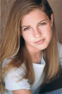 Gemini - İkizler: Ashlie Brillault