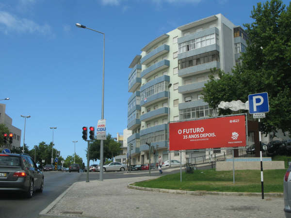 [IMG_2523.JPG]