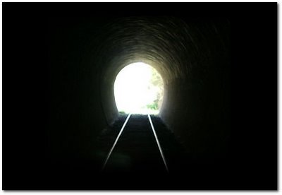[luztunel.bmp]