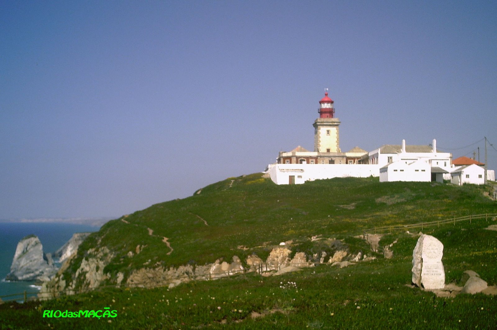 [farolroca.jpg]