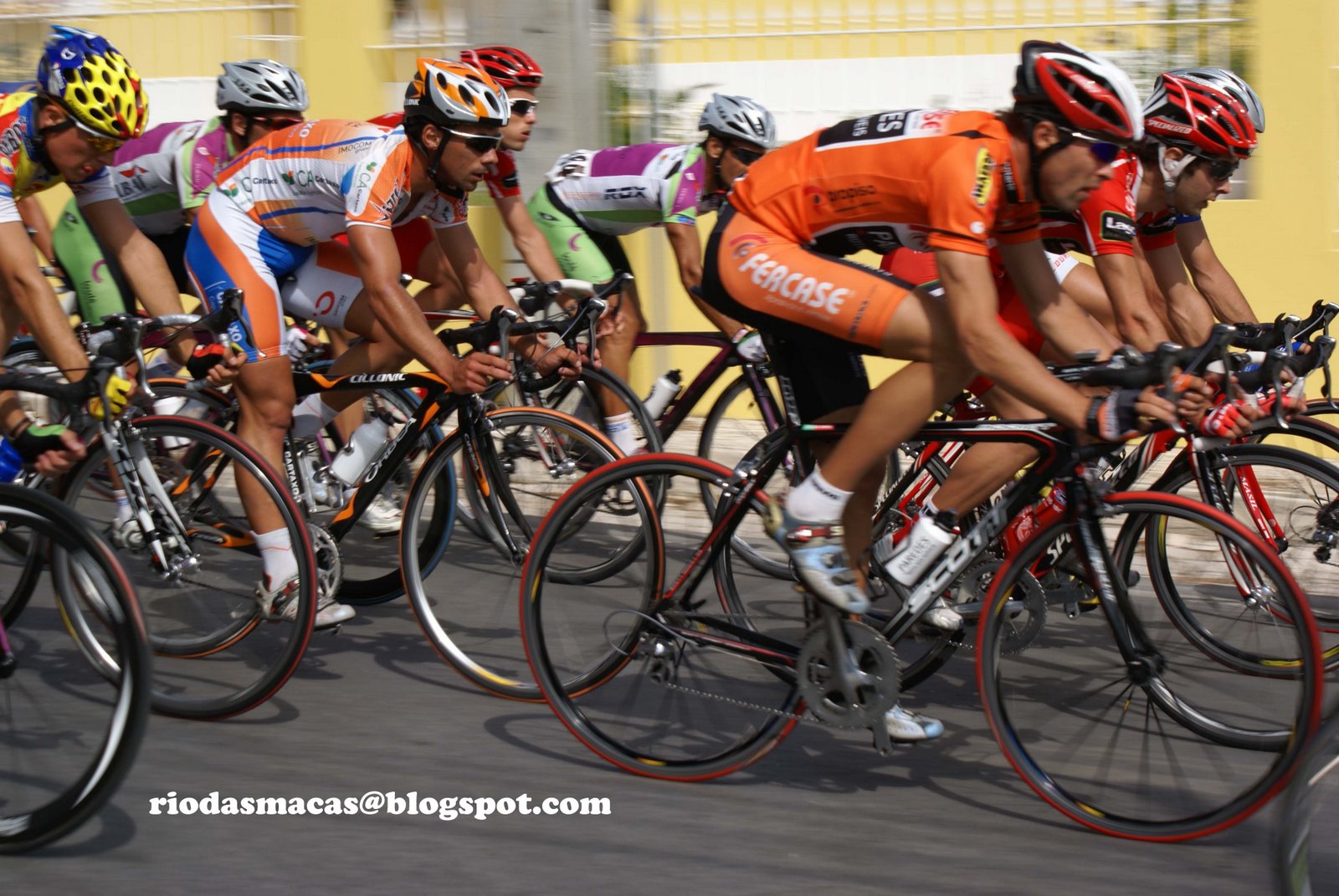 [CICLISMO3.jpg]