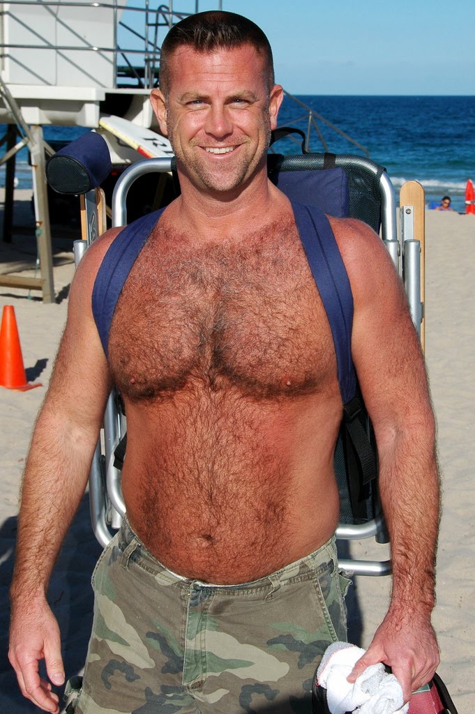 HAIRY CHEST hairy chest: