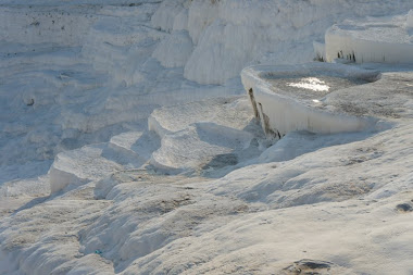 Travertine terraces at Pamukkale, Turkey