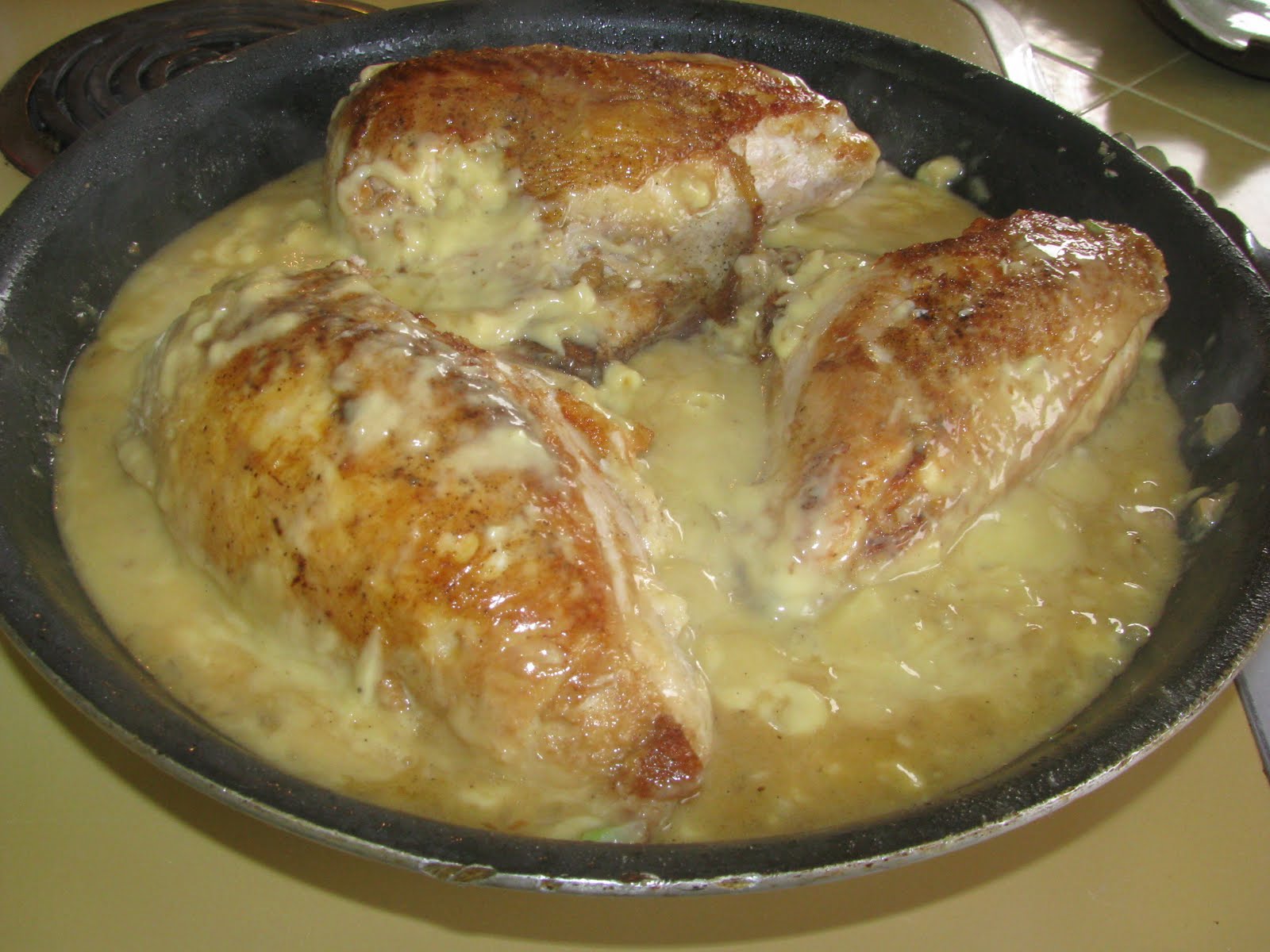 Shamrocks and Shenanigans Chicken with White wine GravyPantry Meal