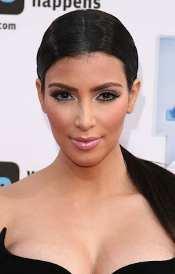 Kim Kardashian Dress 2011 Photos
