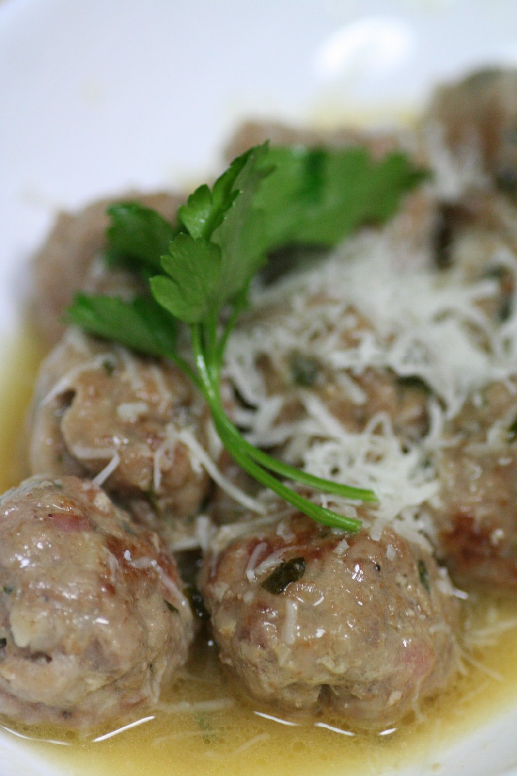 Gatto E Topo イタリア風サラダ ひよこ豆とセロリのスープ イタリア風ミートボール