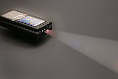 Logic Bolt's projector phone