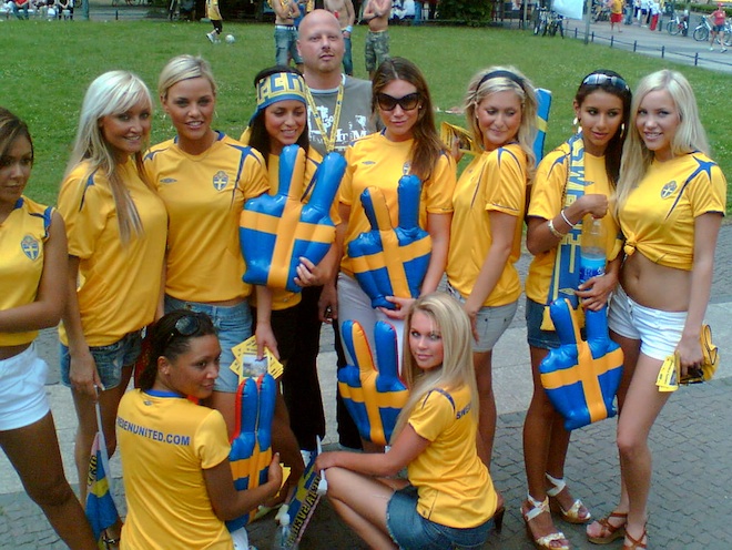 http://4.bp.blogspot.com/_CbtobJhLufg/TO5j4SwYvtI/AAAAAAAAAC4/_UuYG5ifeao/s1600/sweden.jpg