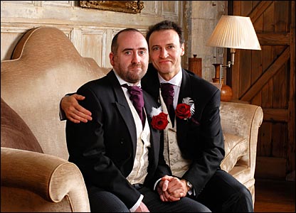 [gaywedding.jpg]