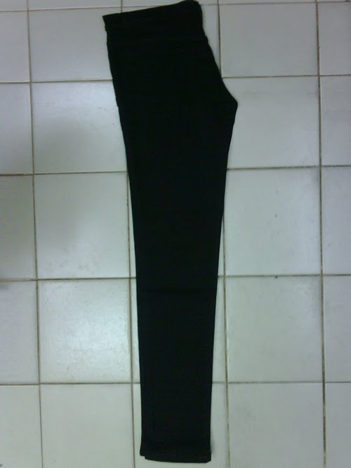 Logo Black 4