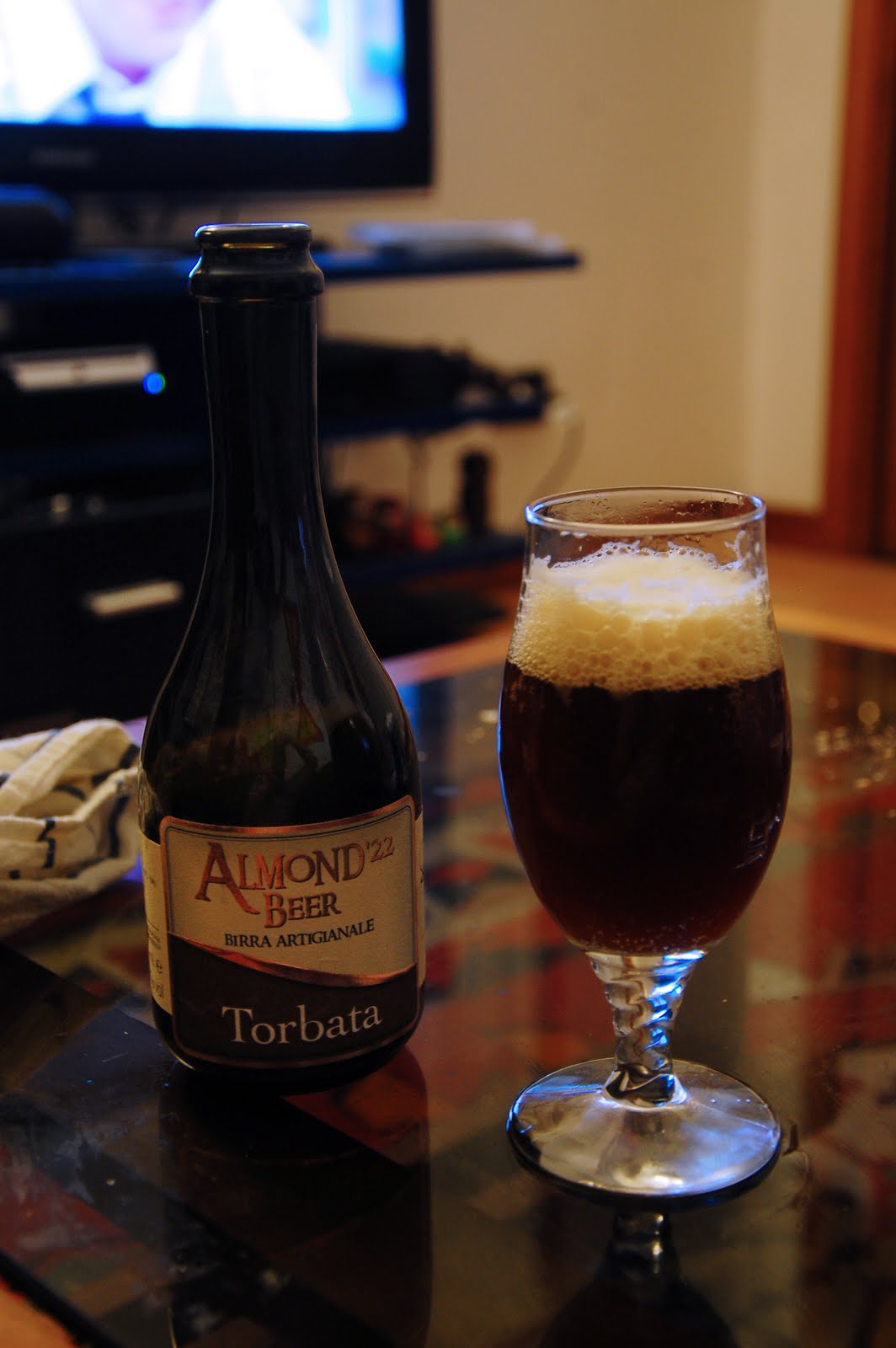 Going Places Italian Beer Series Almond '22 Torbata & Noa (Pescara)