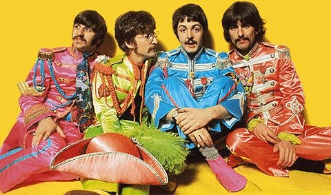 [sgtpeppergroupouttake2.jpg]