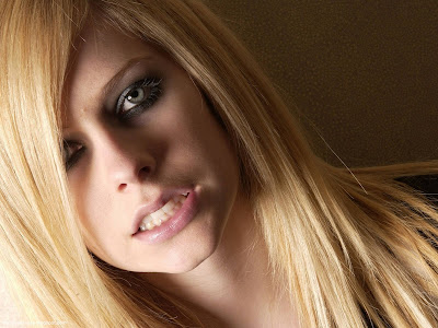 avril lavigne wallpaper. Avril Lavigne desktop