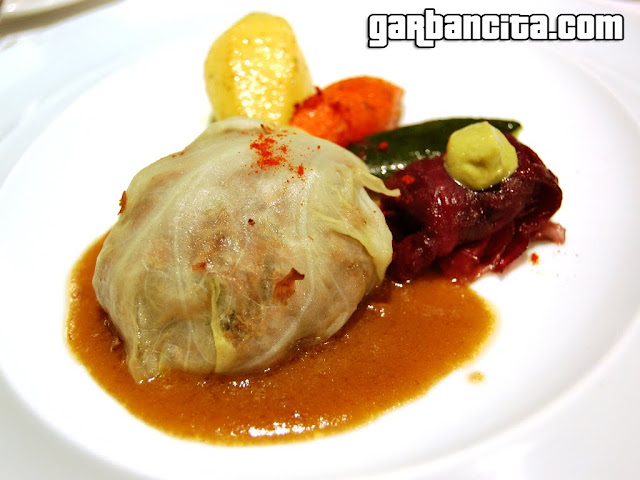Rabo de Retinto con cachuela, lombarda y col