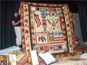 [jina-scout-quilt__t_w300_h300.jpg]