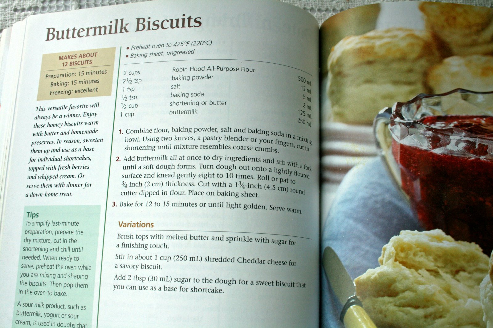 Aiken House & Gardens Peaches and Cream Tea