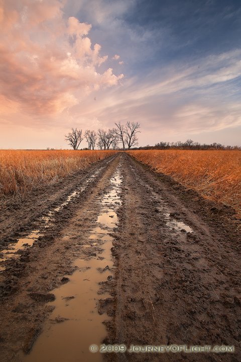 [IMG_3212_roadsunset.jpg]