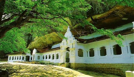 Dambulla Ancient Rock Temple