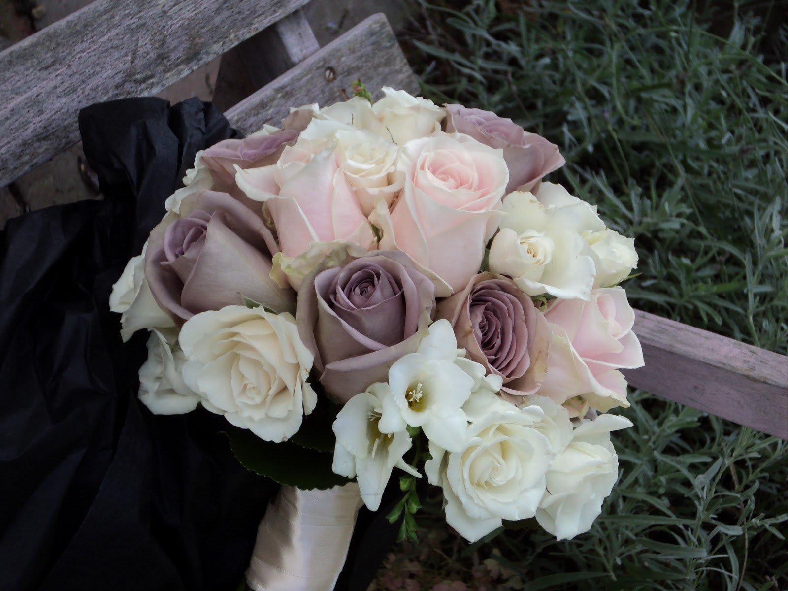 majolica roses
