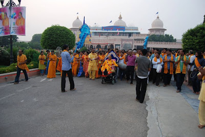 Barsana Dham Hindu Temple founded by Jagadguru Kripaluji Maharaj 10