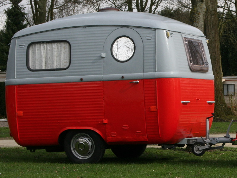 Sy Design Ramblings: Inspiration, Vintage Camping Trailers and Caravans