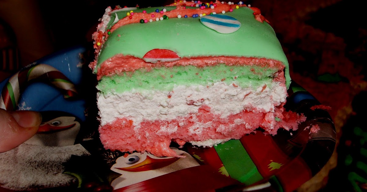 couture cakes by kristen ugly sweater cake for the ugly wsu christmas decorations