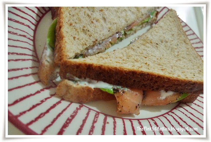 Ok I know smoked salmon is not really cooked and that pregnant women should ... Ok I know smoked salmon is not really cooked and that pregnant women should ...