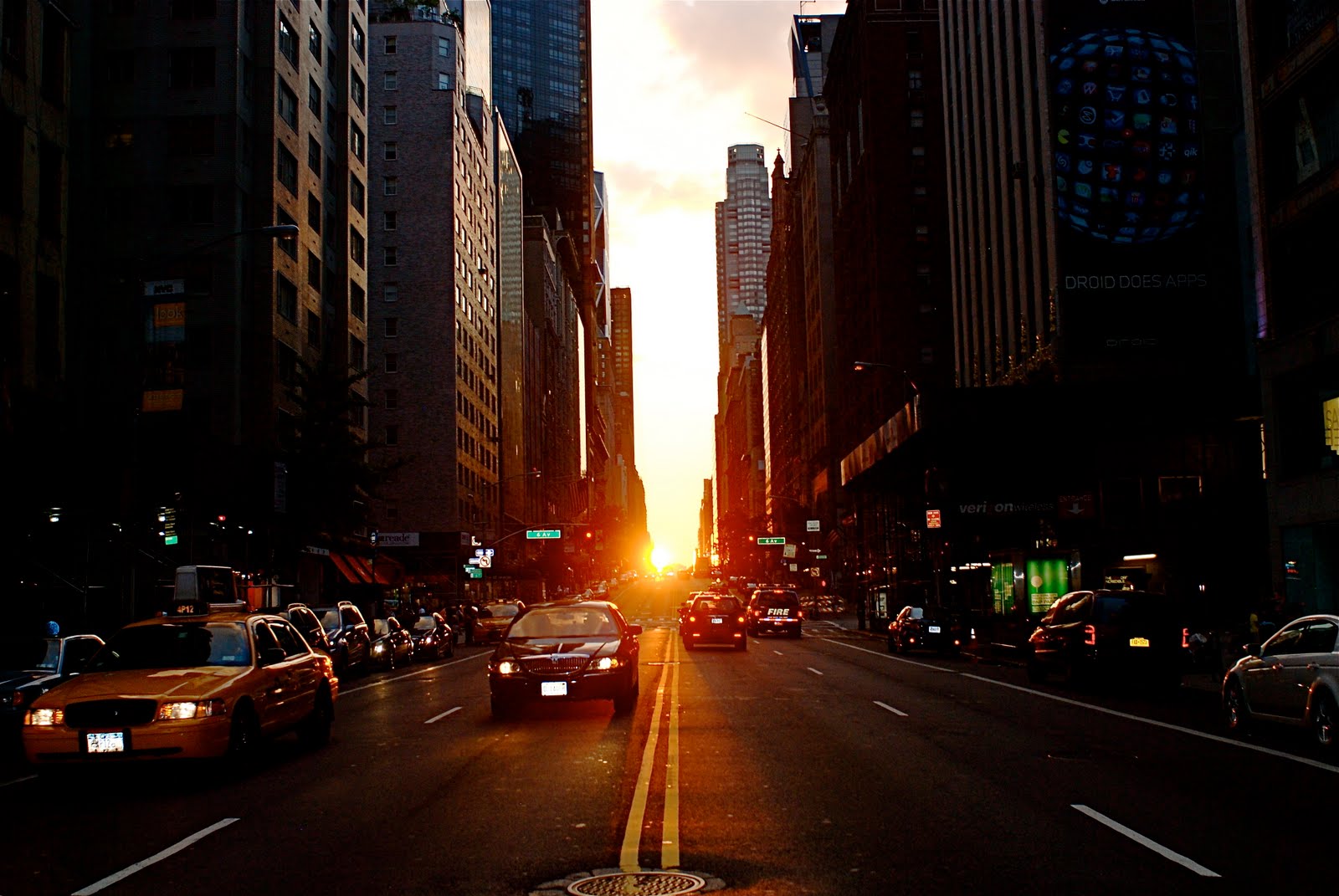 Manhattan Street Night