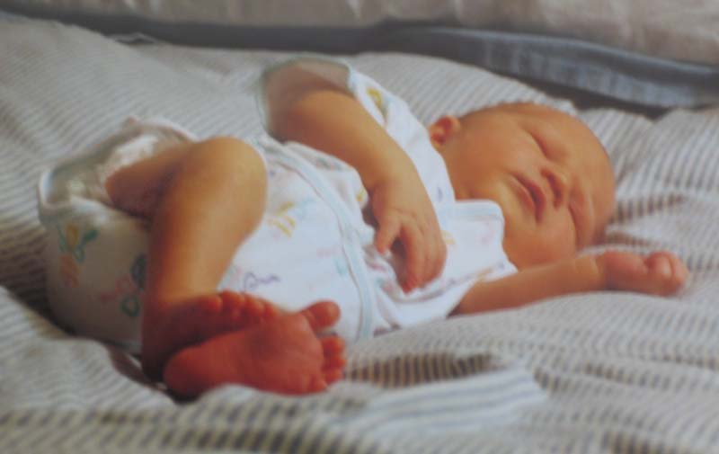 [1995+Levi-babybed.jpg]