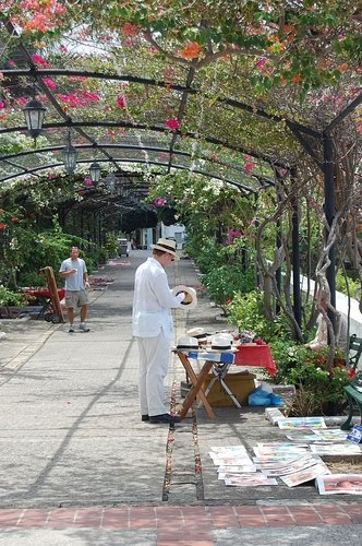 Lectura para extranjeros Paseo Esteban Huertas