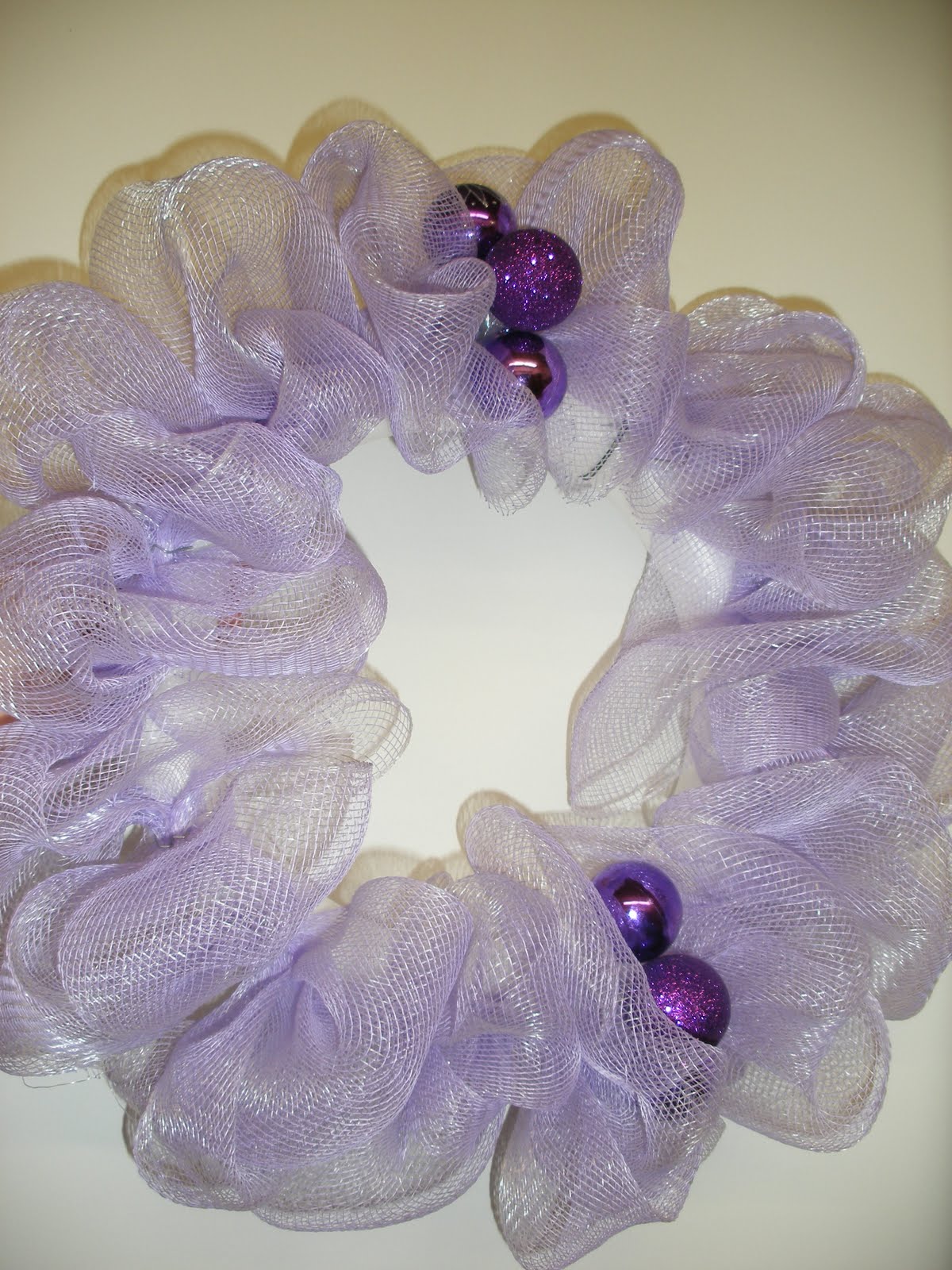 http://4.bp.blogspot.com/_D0O2kn_H-SI/THwNS77OrtI/AAAAAAAAAIc/0_clTOl_OkM/s1600/christmas+and+halloween+005.jpg