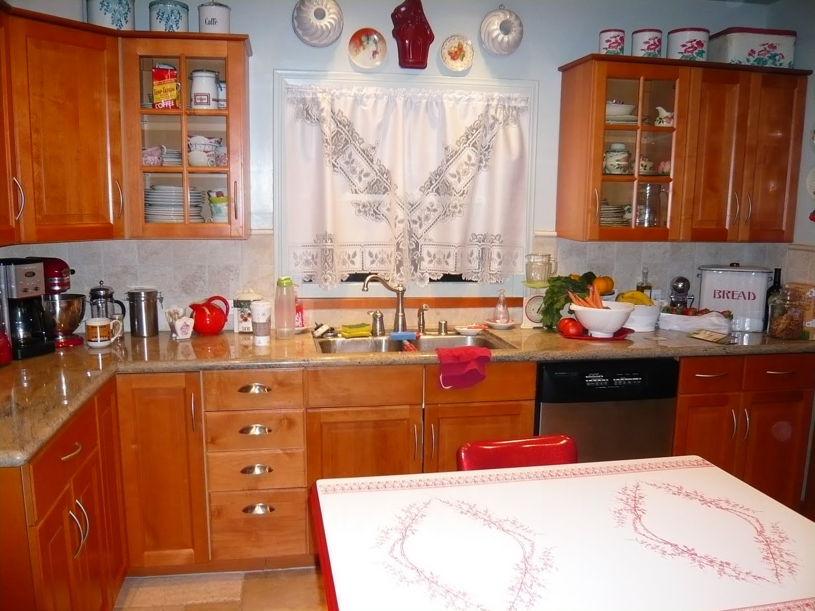 Kitchen cabinets ri 1920s Kitchen
