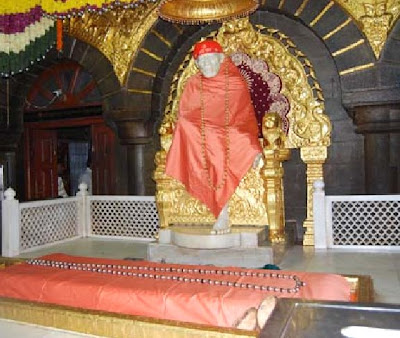 © Shirdi Sai Baba Life Teachings and Stories