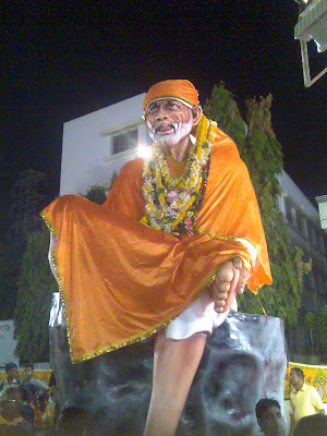 http://experienceswithshirdisaibaba.blogspot.com